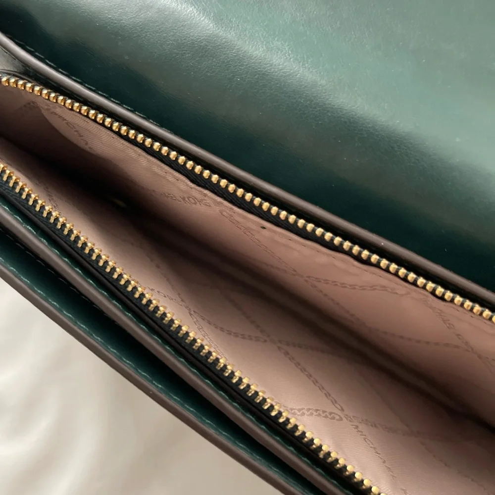 Michael Kors LG Clutch Xbody Green